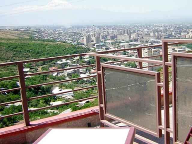 Regineh Hotel yerevan