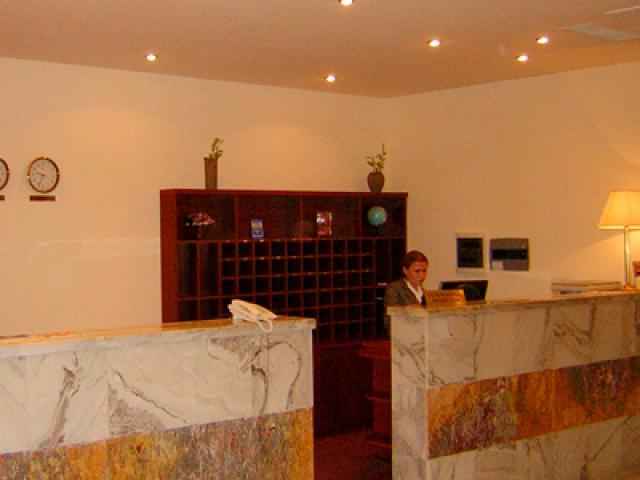 Regineh Hotel