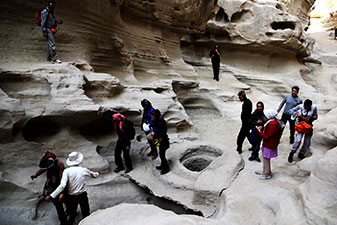 تنگه چاهکوه